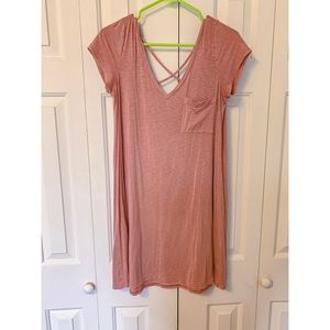 Dusty pink T shirt dress from American Eagle!